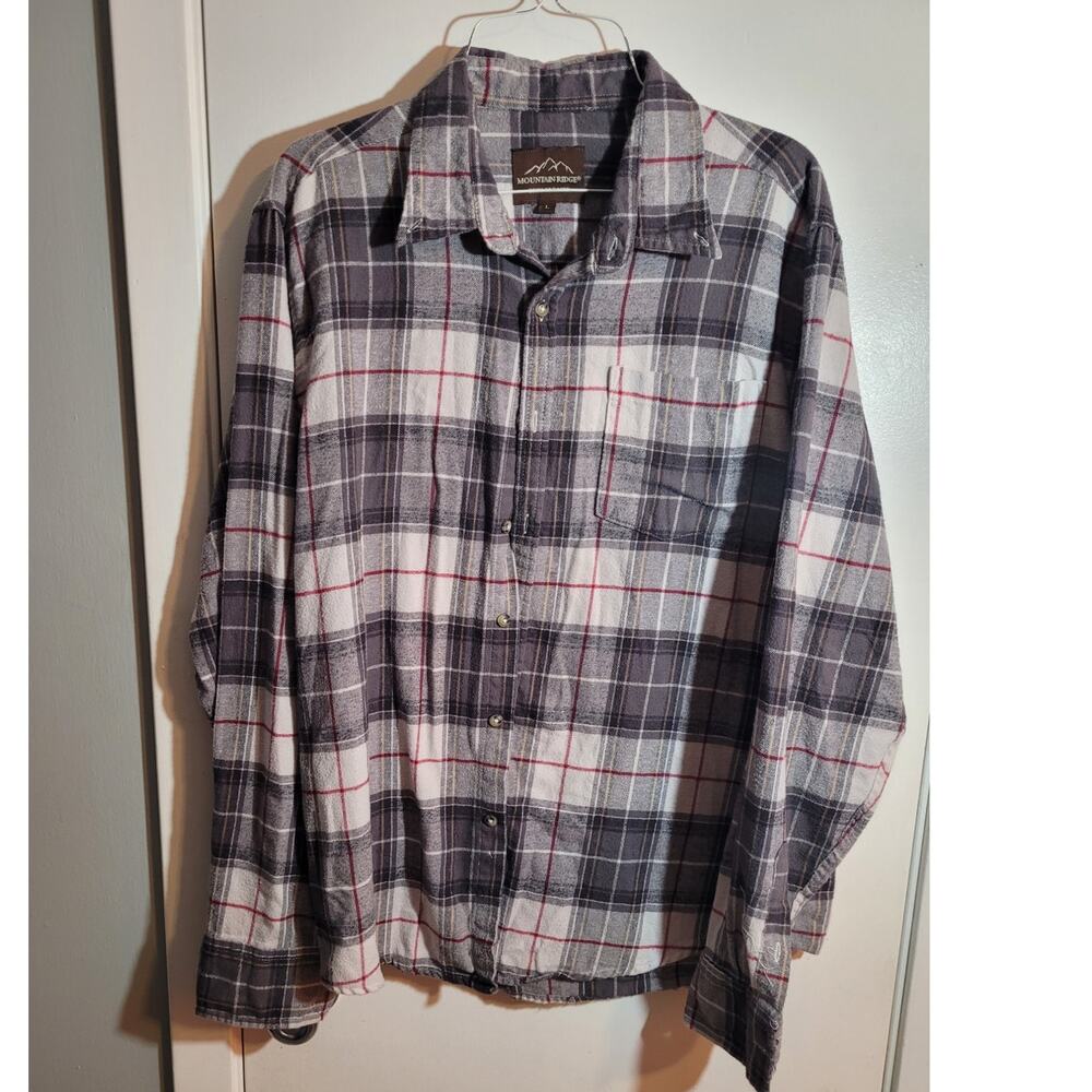 Mens Large Gray Black Plaid Flannel Shirt Red Accent Cabincore Workwear Outdoors
